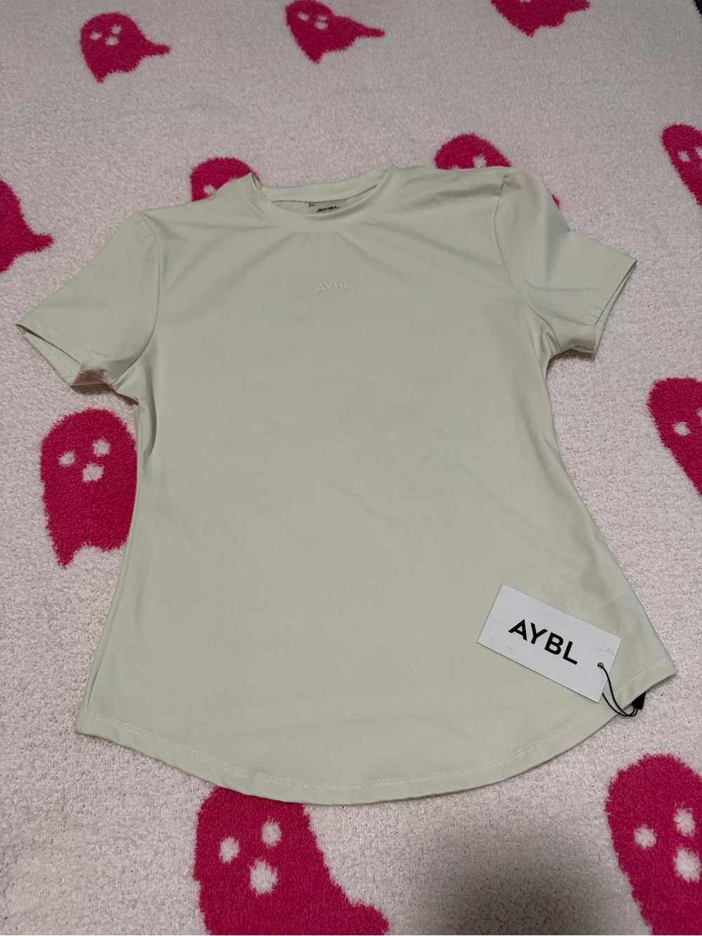 NWT AYBL Women's Cream Short Sleeve Performance Tee - Size Large